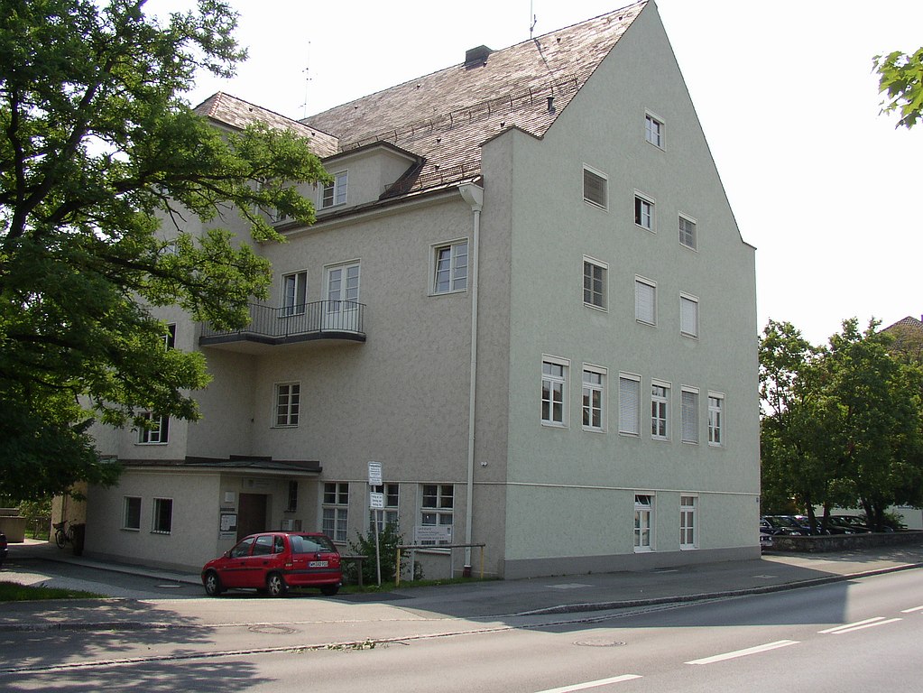 Weilheim - Pütrichstraße 10