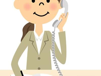 Frau Telefon Illustration Frau am Telefon mit Stift in der Hand