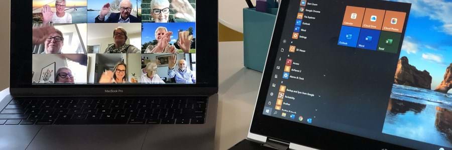 Zwei Laptops und Handy