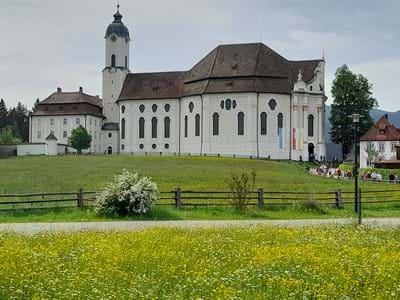 Einzigartiges Baudenkmal im westlichen Landkreis Weilheim-Schongau: die Wieskirche bei Steingaden